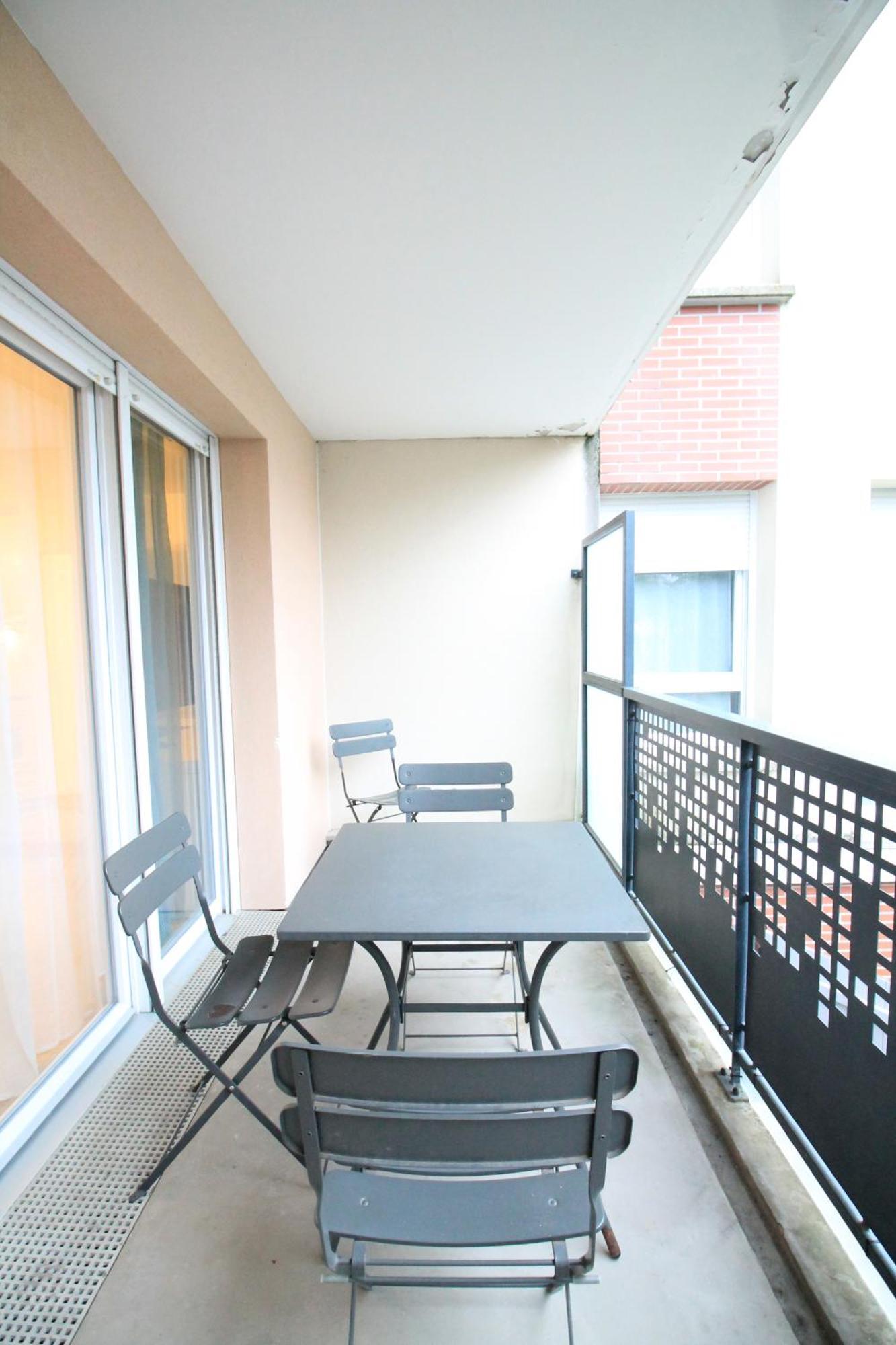 Disponible - Appartement Entier Neuf - 8Mn A Pied Rer C Paris, Parking Rue Gratuit, En Face Hopital D'Arpajon, Balcon Prive, Matelas Bultex 160X200, Ascenseur, Acces Pmr, Centre Ville A Pied ภายนอก รูปภาพ
