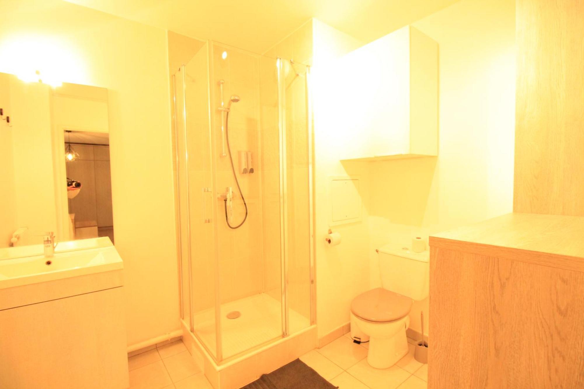 Disponible - Appartement Entier Neuf - 8Mn A Pied Rer C Paris, Parking Rue Gratuit, En Face Hopital D'Arpajon, Balcon Prive, Matelas Bultex 160X200, Ascenseur, Acces Pmr, Centre Ville A Pied ภายนอก รูปภาพ